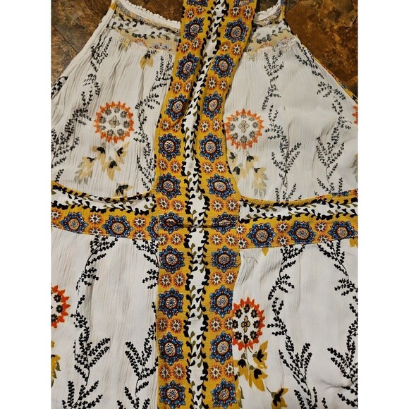 Alter'd State‎ Tank/ Blouse Graphic White Spaghetti Strap flowy Size Medium (A5) - Picture 7 of 10